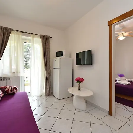 Nela Appartement Petrčane